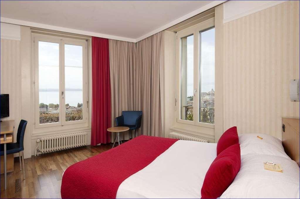 Hotel Alpes & Lac Neuchâtel Oda fotoğraf