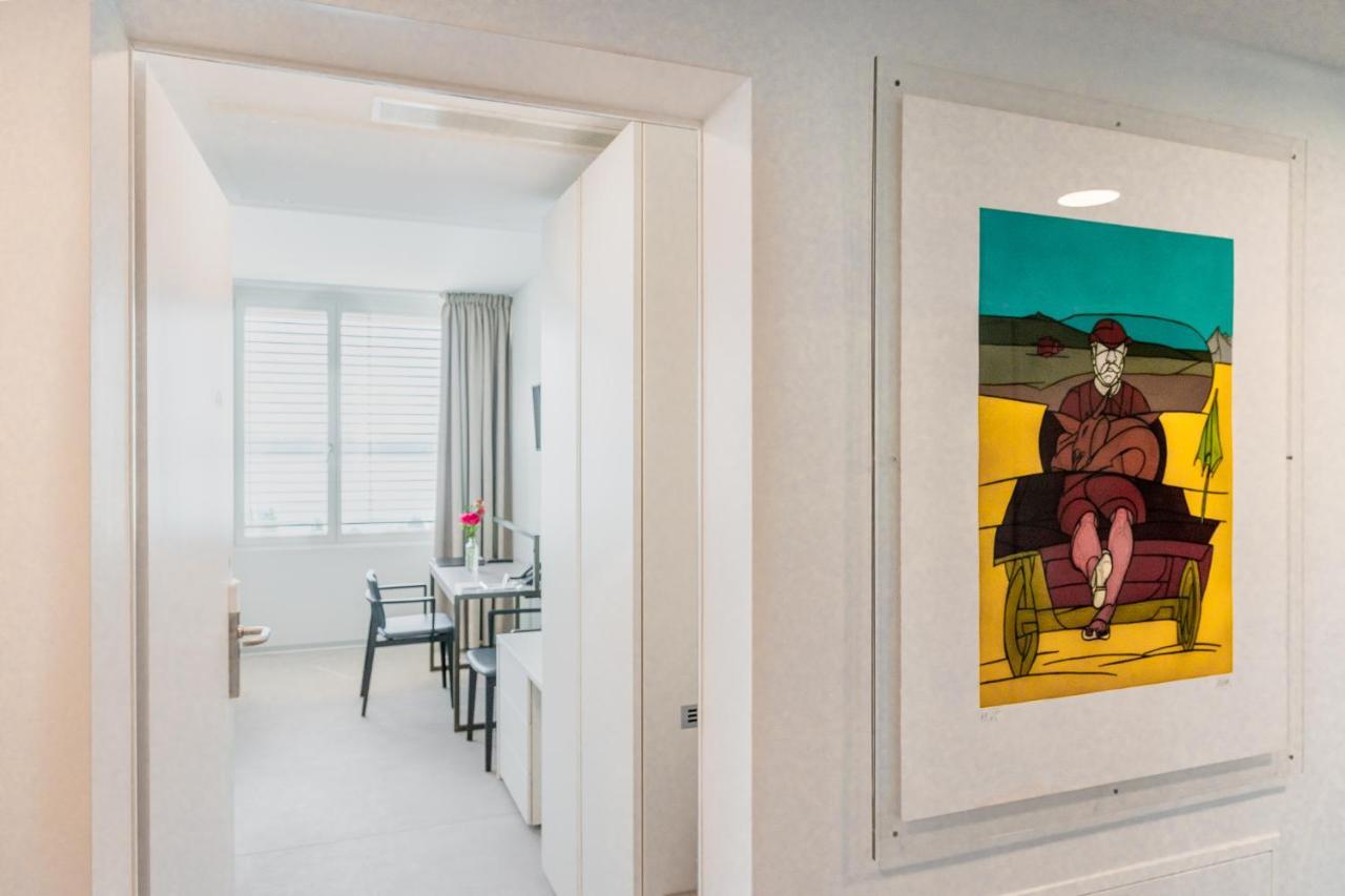 Hotel Alpes & Lac Neuchâtel Dış mekan fotoğraf