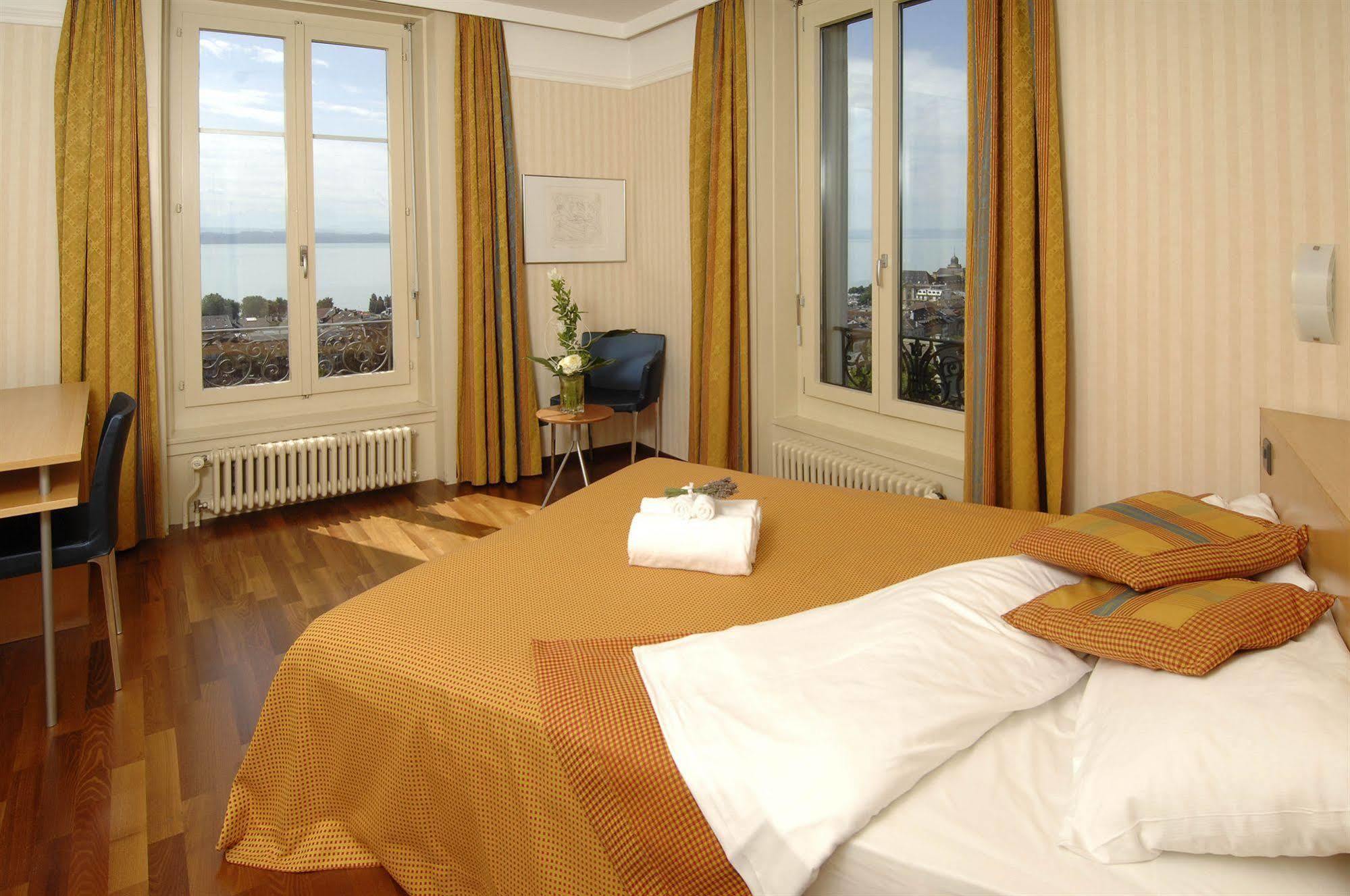 Hotel Alpes & Lac Neuchâtel Dış mekan fotoğraf